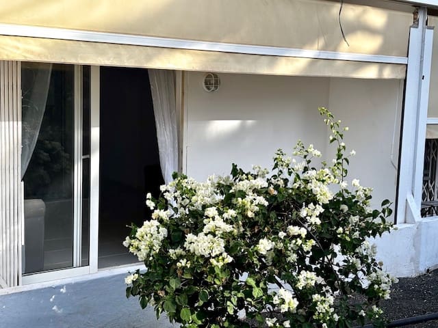 1 bedroom Apartment for sale in Costa de Antigua - € 99,000 (Ref: 9395778)