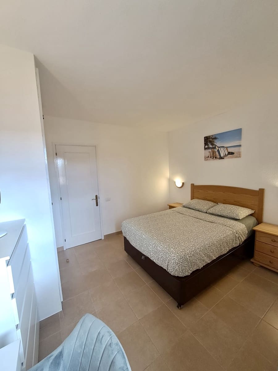 1 soveværelse Lejlighed til salg i Costa de Antigua med swimmingpool - € 124.500 (Ref: 9397803)