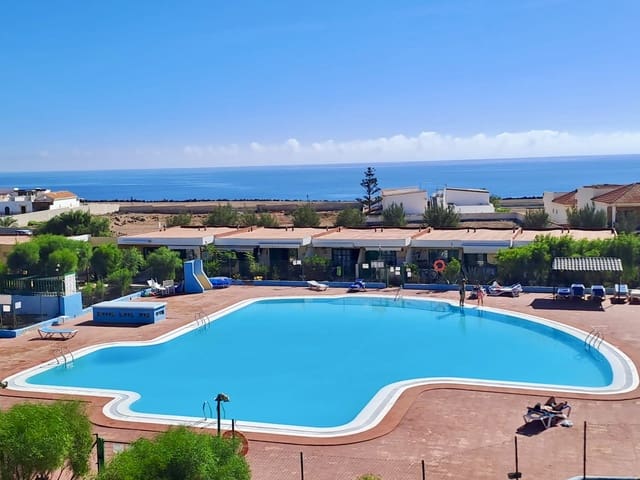 1 slaapkamer Appartement te koop in Costa de Antigua, Antigua met zwembad - € 124.500 (Ref: 9397803)