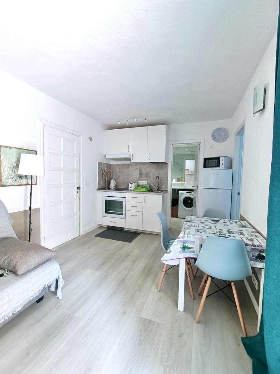 1 slaapkamer Appartement te koop in Costa de Antigua - € 130.000 (Ref: 9525727)