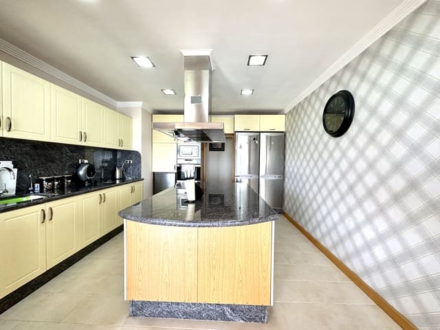 3 soveværelse Villa til salg i Caleta de Fuste, Antigua med swimmingpool garage - € 490.000 (Ref: 9525728)