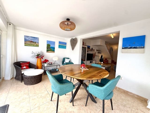 3 Zimmer Reihenhaus zu verkaufen in Caleta de Fuste, Antigua - 330.000 € (Ref: 9532588)