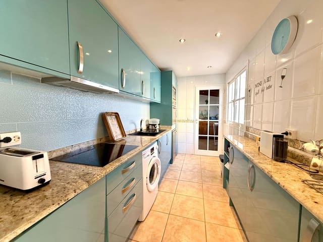 3 Zimmer Reihenhaus zu verkaufen in Caleta de Fuste, Antigua - 330.000 € (Ref: 9532588)