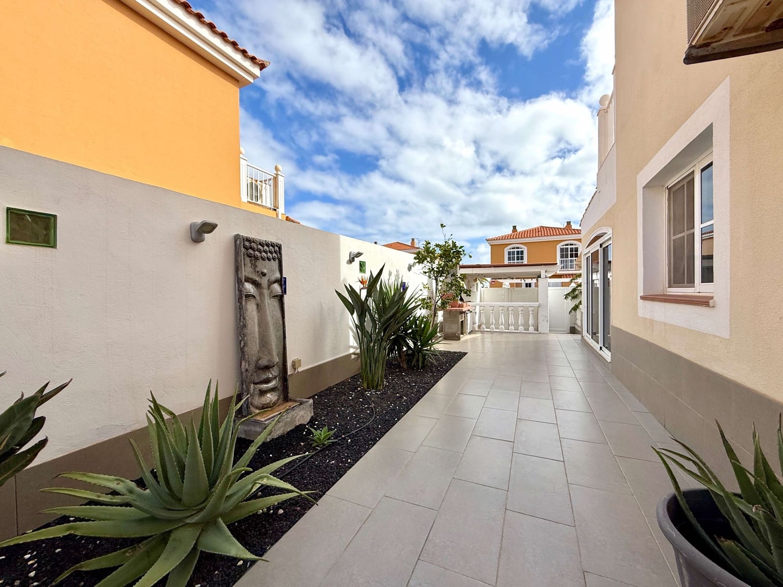 3 Zimmer Reihenhaus zu verkaufen in Caleta de Fuste - 330.000 € (Ref: 9532588)