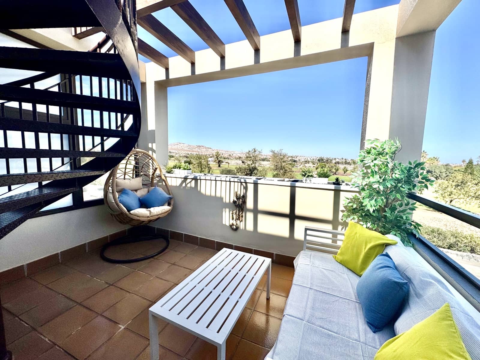 2 bedroom Penthouse for sale in Caleta de Fuste - € 320,000 (Ref: 9554293)