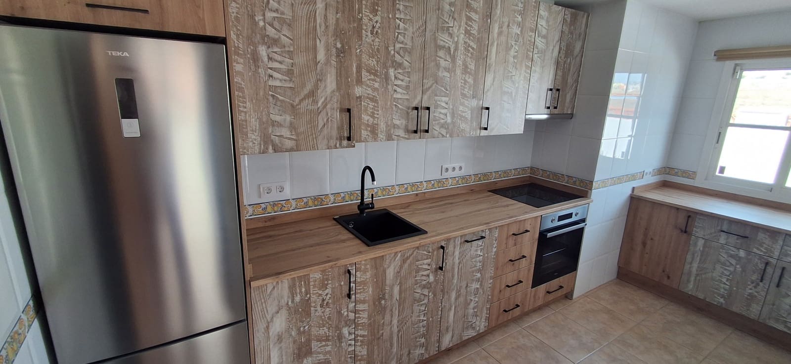 2 chambre Bungalow à vendre à Caleta de Fuste avec piscine garage - 320 000 € (Ref: 9685526)