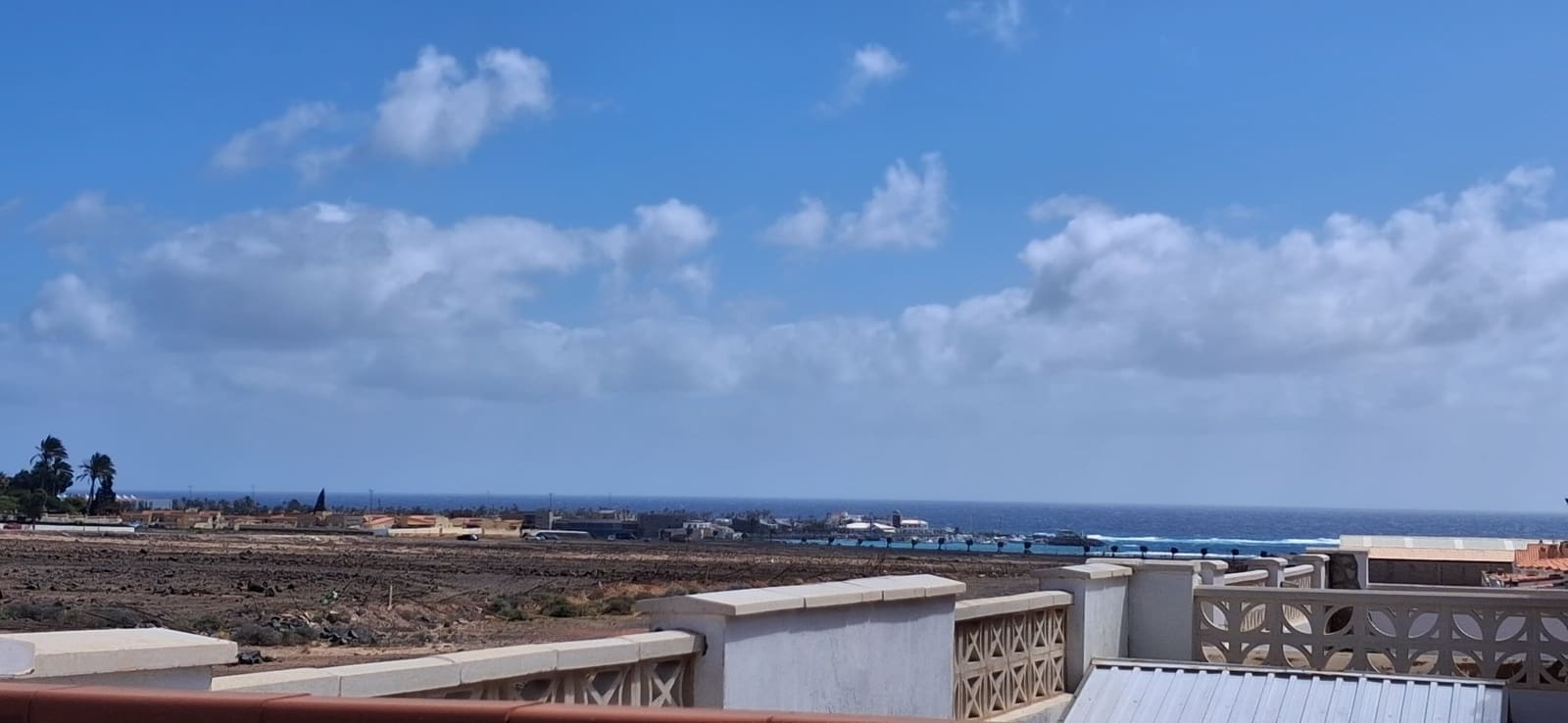 2 chambre Bungalow à vendre à Caleta de Fuste avec piscine garage - 320 000 € (Ref: 9685526)