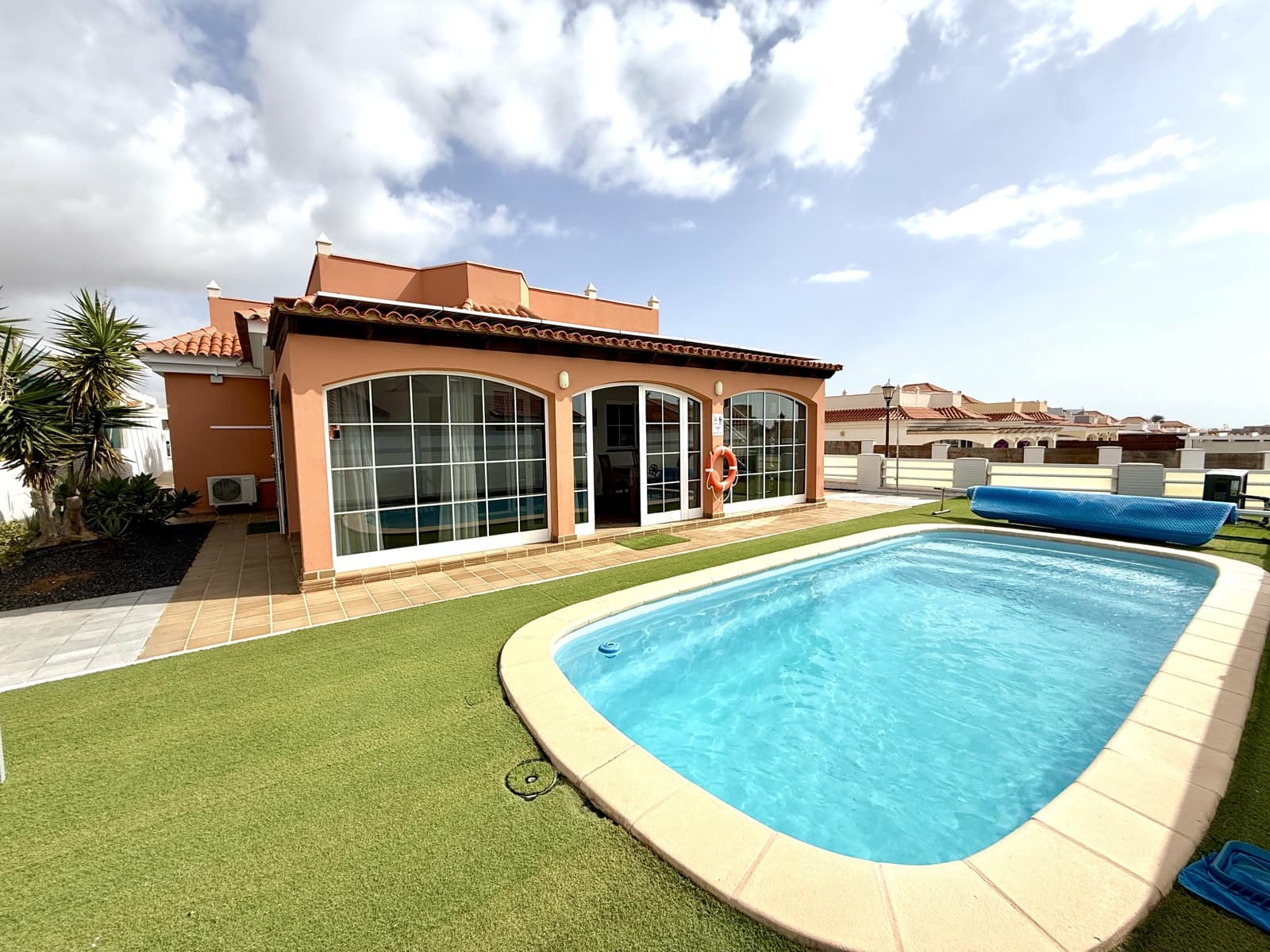 4 camera da letto Villa in vendita in Caleta de Fuste con piscina garage - 520.000 € (Rif: 9685527)