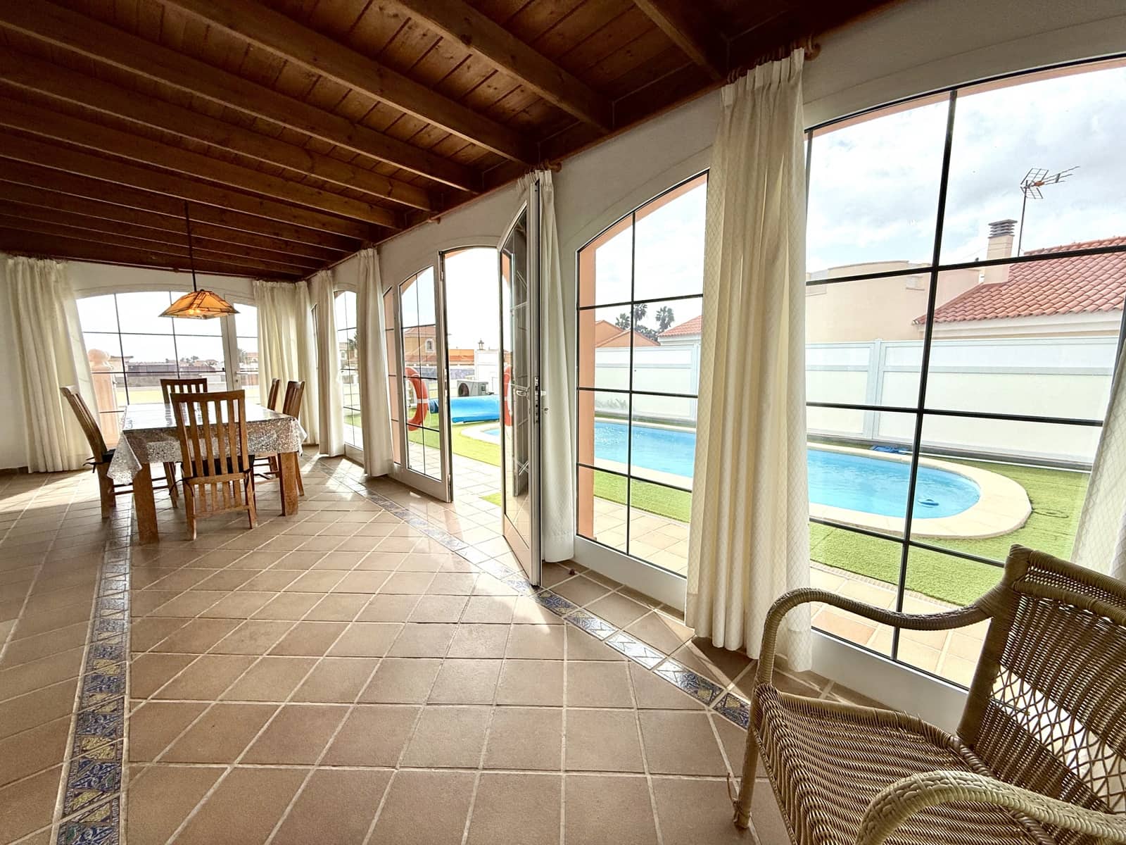 4 camera da letto Villa in vendita in Caleta de Fuste con piscina garage - 520.000 € (Rif: 9685527)