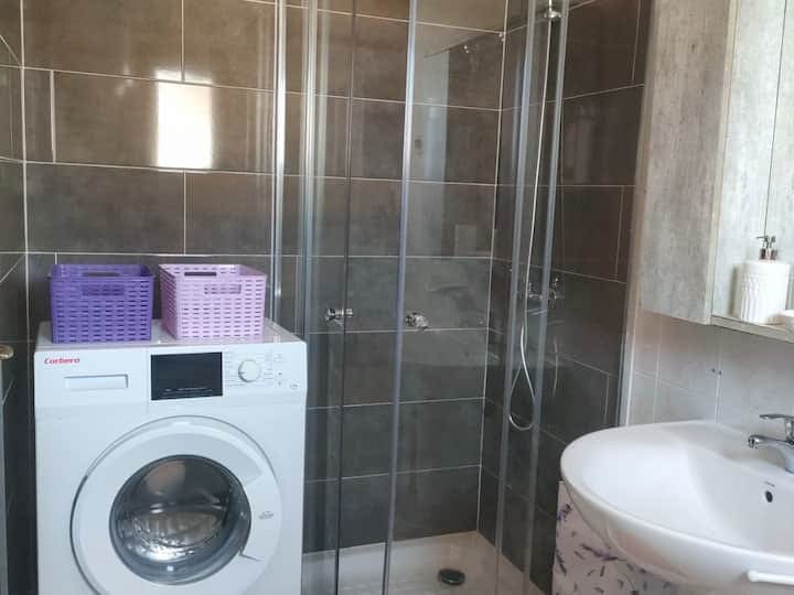 1 Zimmer Bungalow zu verkaufen in Caleta de Fuste mit Pool - 158.000 € (Ref: 9723580)