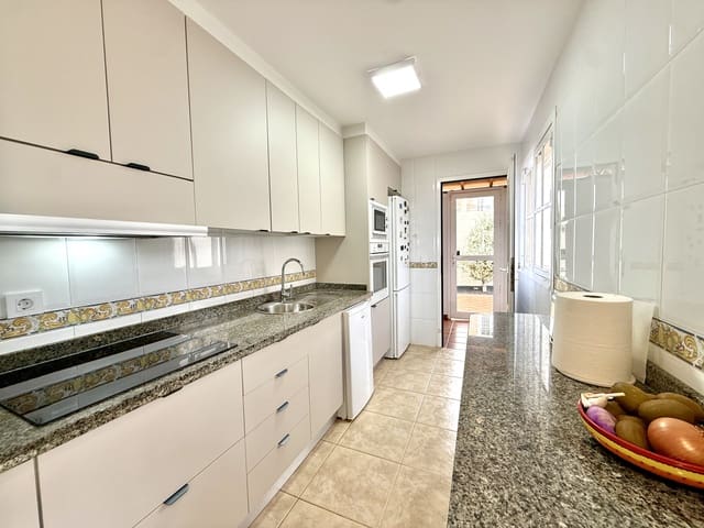 2 Zimmer Apartment zu verkaufen in Caleta de Fuste, Antigua mit Pool Garage - 380.000 € (Ref: 9723581)