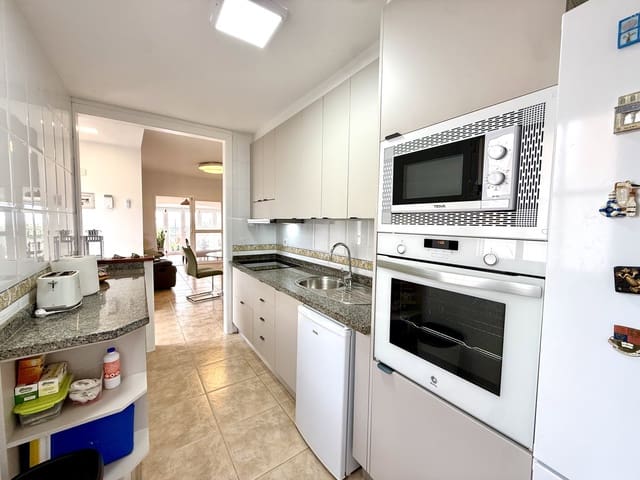 2 camera da letto Appartamento in vendita in Caleta de Fuste, Antigua con piscina garage - 350.000 € (Rif: 9723581)