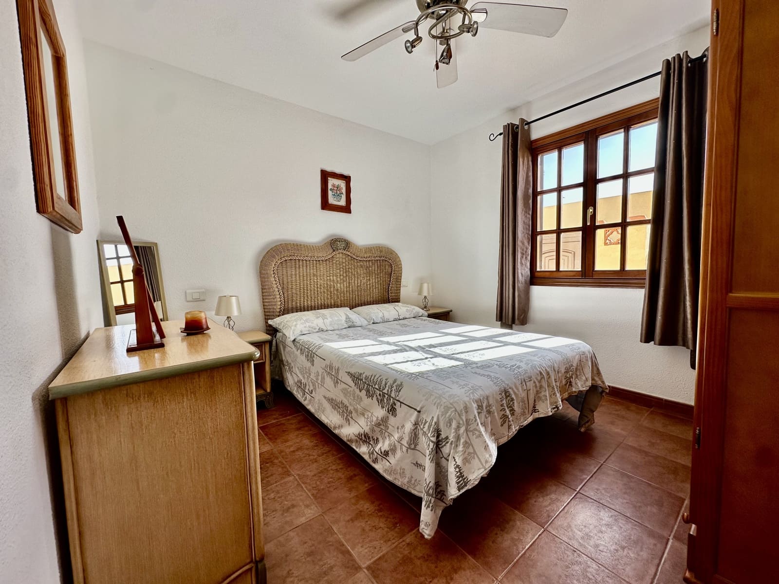 2 bedroom Bungalow for sale in Caleta de Fuste with pool - € 235,000 (Ref: 9730866)