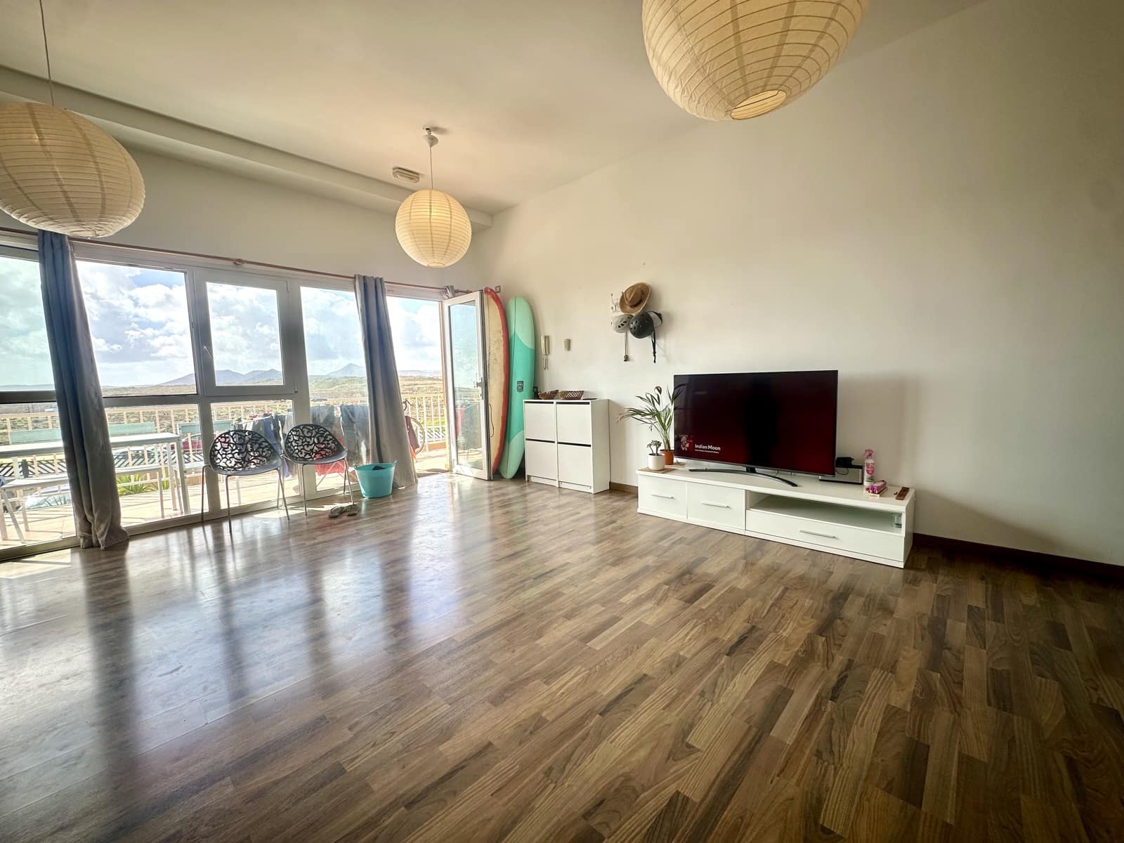 1 bedroom Commercial for sale in Corralejo - € 155,000 (Ref: 9730867)