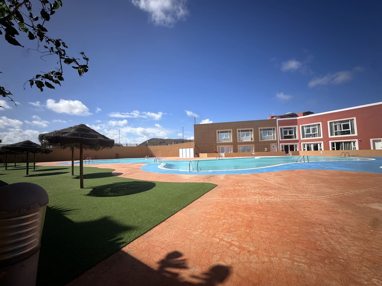 1 bedroom Commercial for sale in Corralejo - € 155,000 (Ref: 9730867)