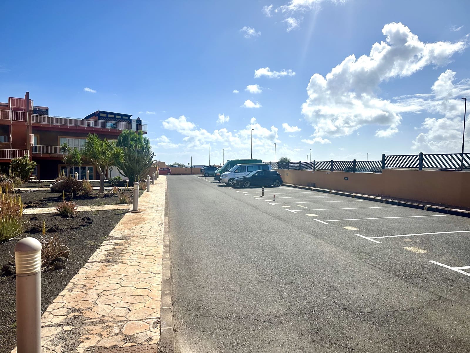 1 bedroom Commercial for sale in Corralejo - € 155,000 (Ref: 9730867)