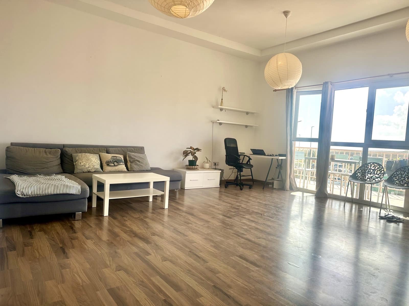 1 bedroom Commercial for sale in Corralejo - € 155,000 (Ref: 9730867)