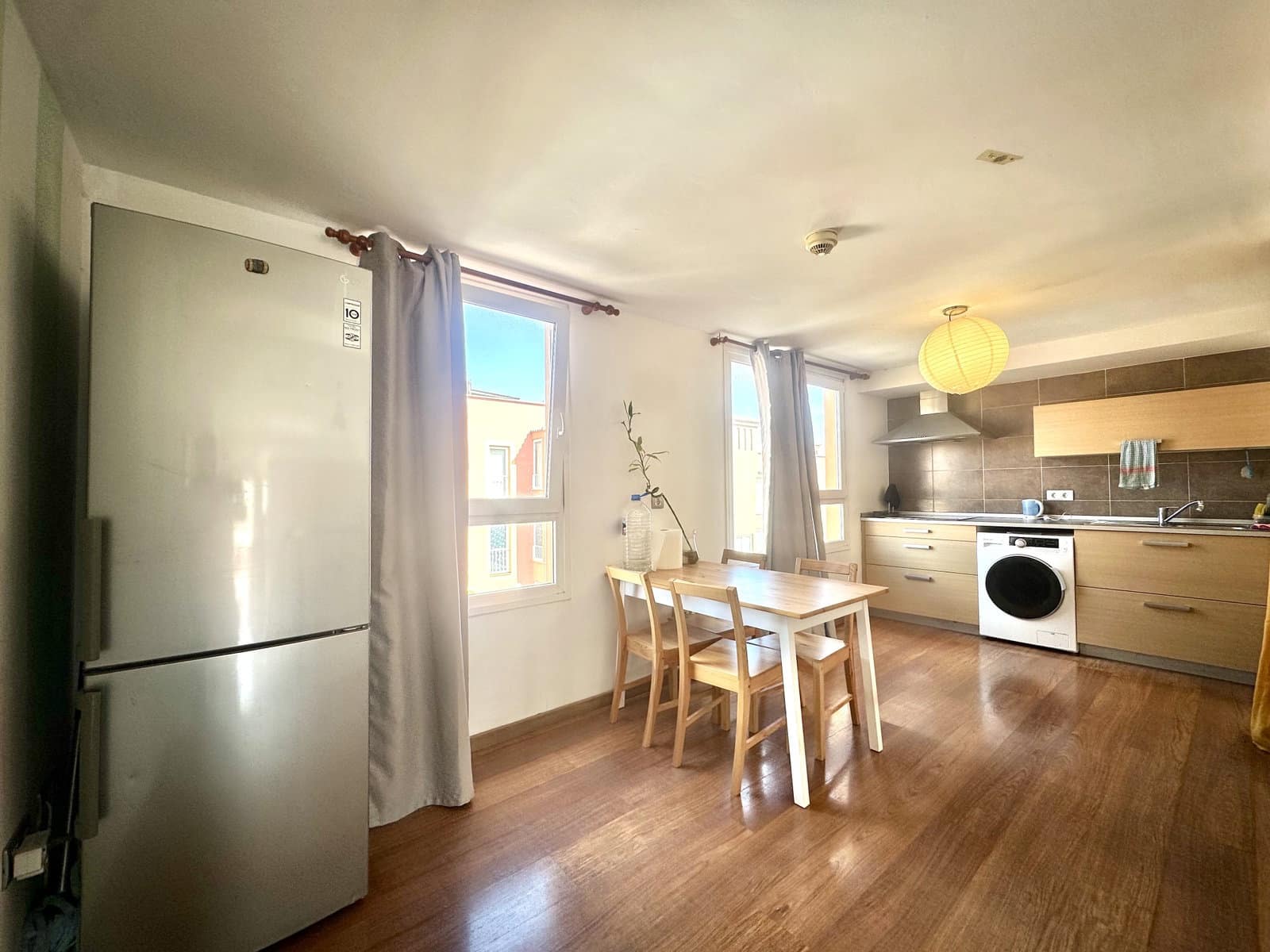 1 bedroom Commercial for sale in Corralejo - € 155,000 (Ref: 9730867)