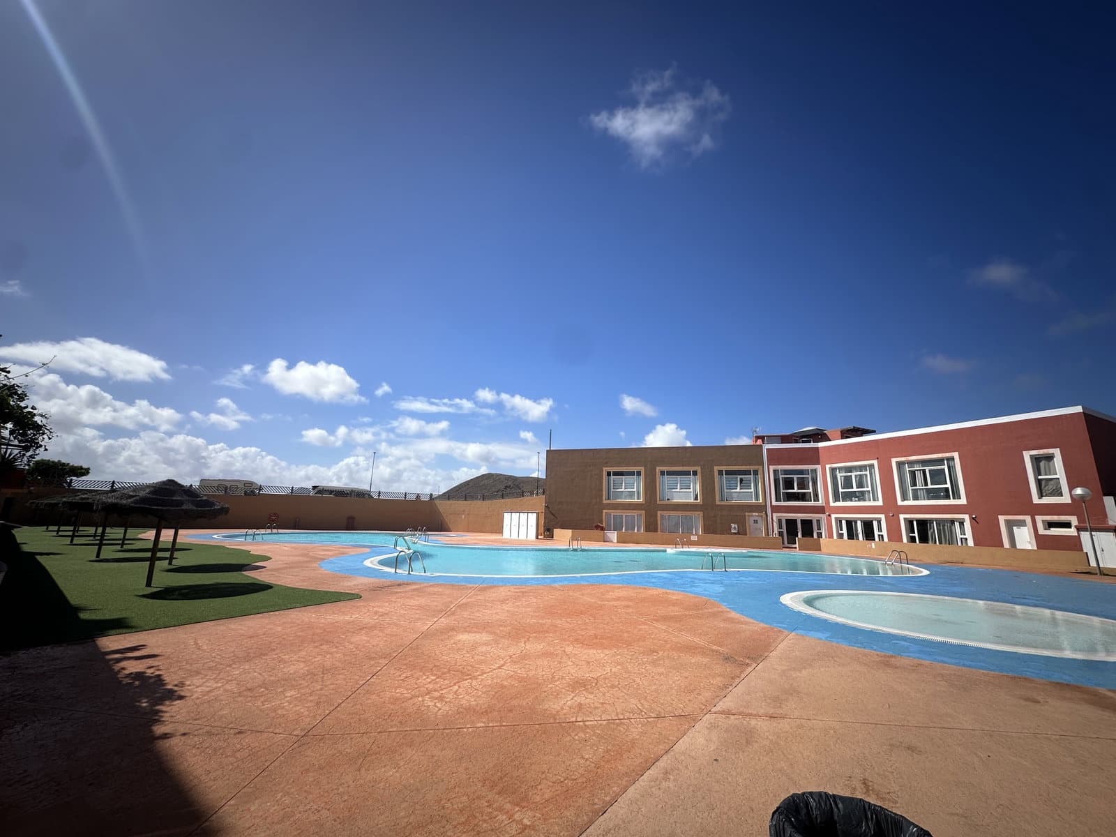 1 bedroom Commercial for sale in Corralejo - € 155,000 (Ref: 9730867)