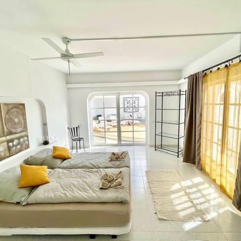 3 sypialnia Willa na sprzedaż w Costa Calma, Pájara - 855 000 € (Ref: 9779930)