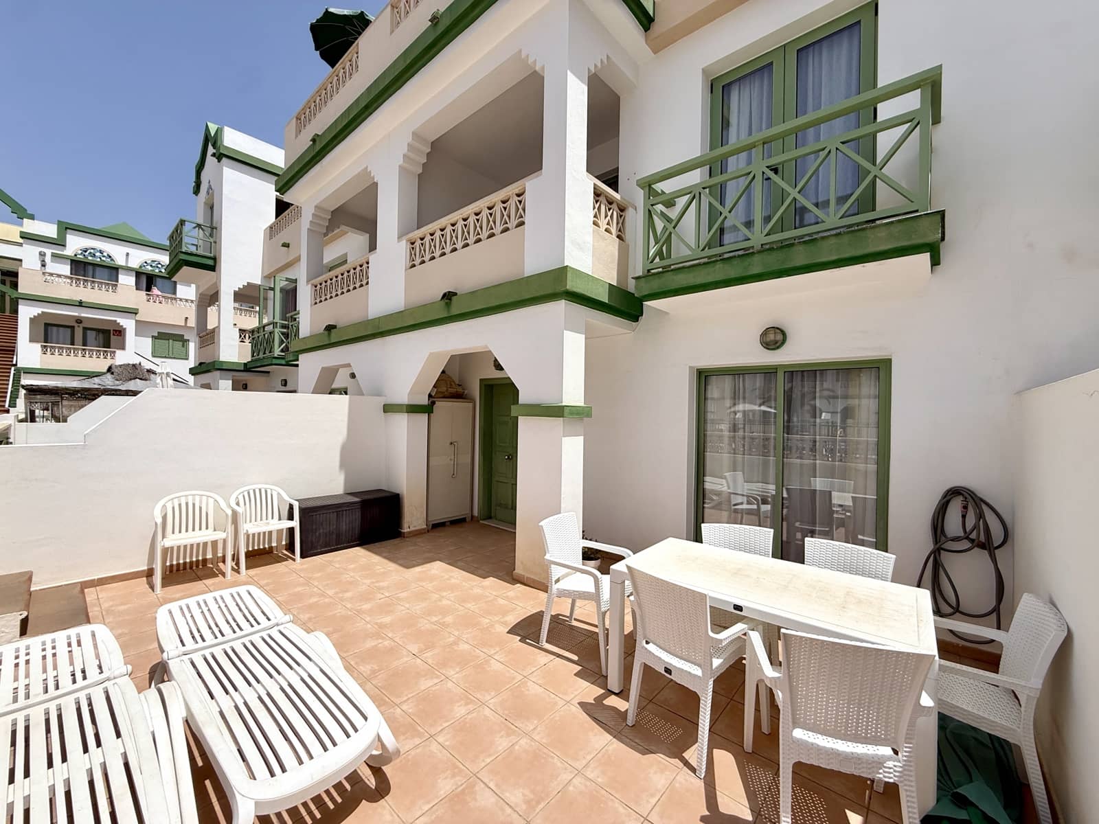 3 soverom Leilighet til salgs i Caleta de Fuste med svømmebasseng - € 310 000 (Ref: 9787590)