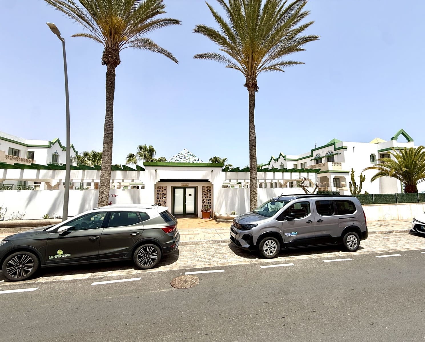 3 sypialnia Apartament na sprzedaż w Caleta de Fuste z basenem - 310 000 € (Ref: 9787590)