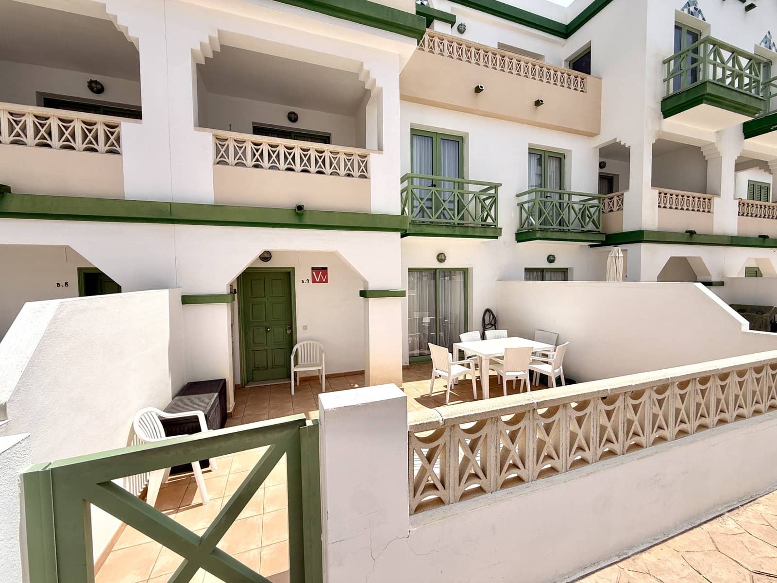 3 sypialnia Apartament na sprzedaż w Caleta de Fuste z basenem - 310 000 € (Ref: 9787590)