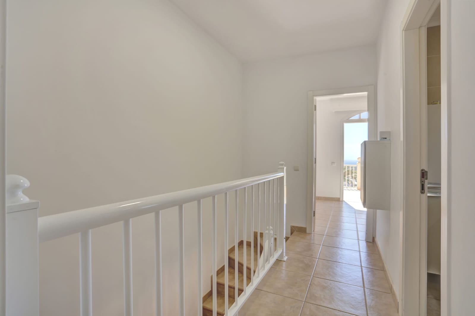 3 slaapkamer Appartement te koop in Caleta de Fuste met zwembad garage - € 380.000 (Ref: 9787591)