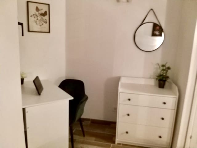 1 slaapkamer Appartement te koop in Caleta de Fuste, Antigua met zwembad - € 125.000 (Ref: 9787850)