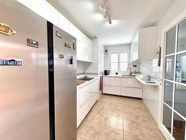 2 chambre Bungalow à vendre à Caleta de Fuste, Antigua avec piscine - 275 000 € (Ref: 9793741)