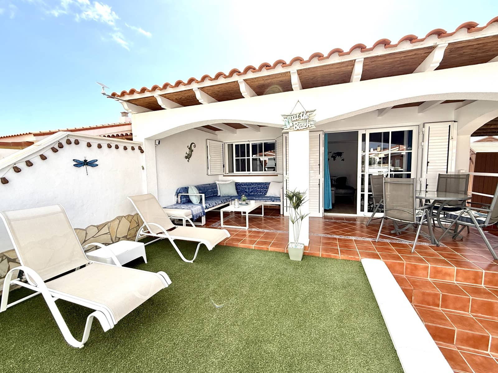 2 chambre Bungalow à vendre à Caleta de Fuste avec piscine - 275 000 € (Ref: 9793741)