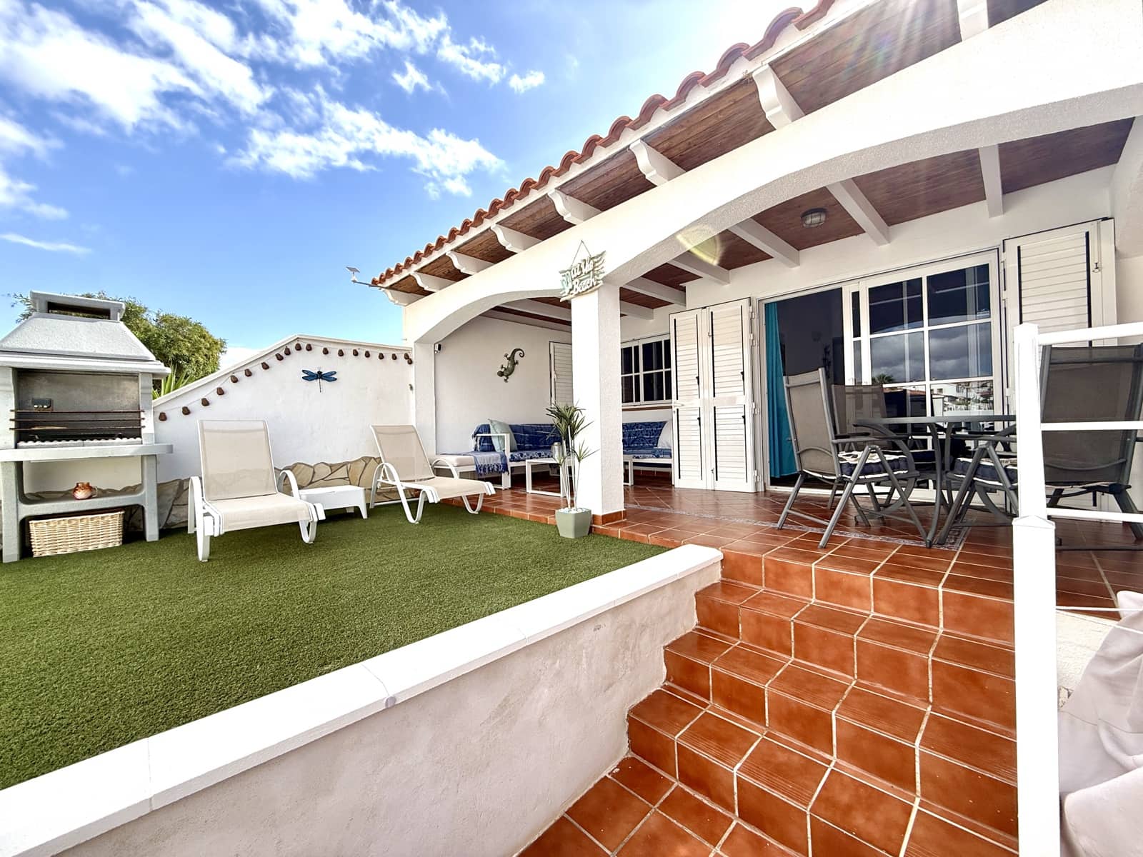 2 chambre Bungalow à vendre à Caleta de Fuste avec piscine - 275 000 € (Ref: 9793741)