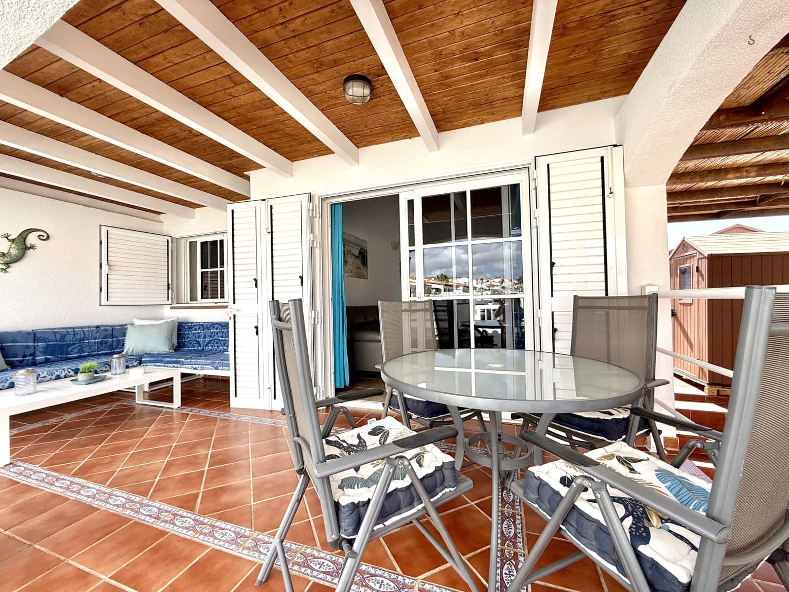 2 chambre Bungalow à vendre à Caleta de Fuste avec piscine - 275 000 € (Ref: 9793741)