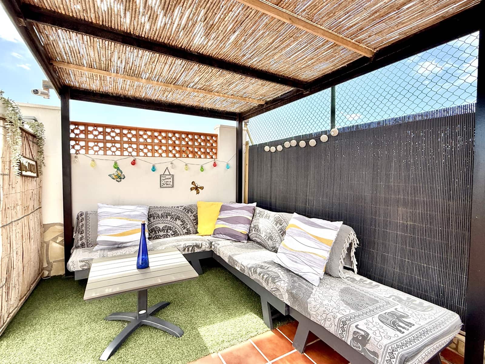 2 chambre Bungalow à vendre à Caleta de Fuste avec piscine - 275 000 € (Ref: 9793741)