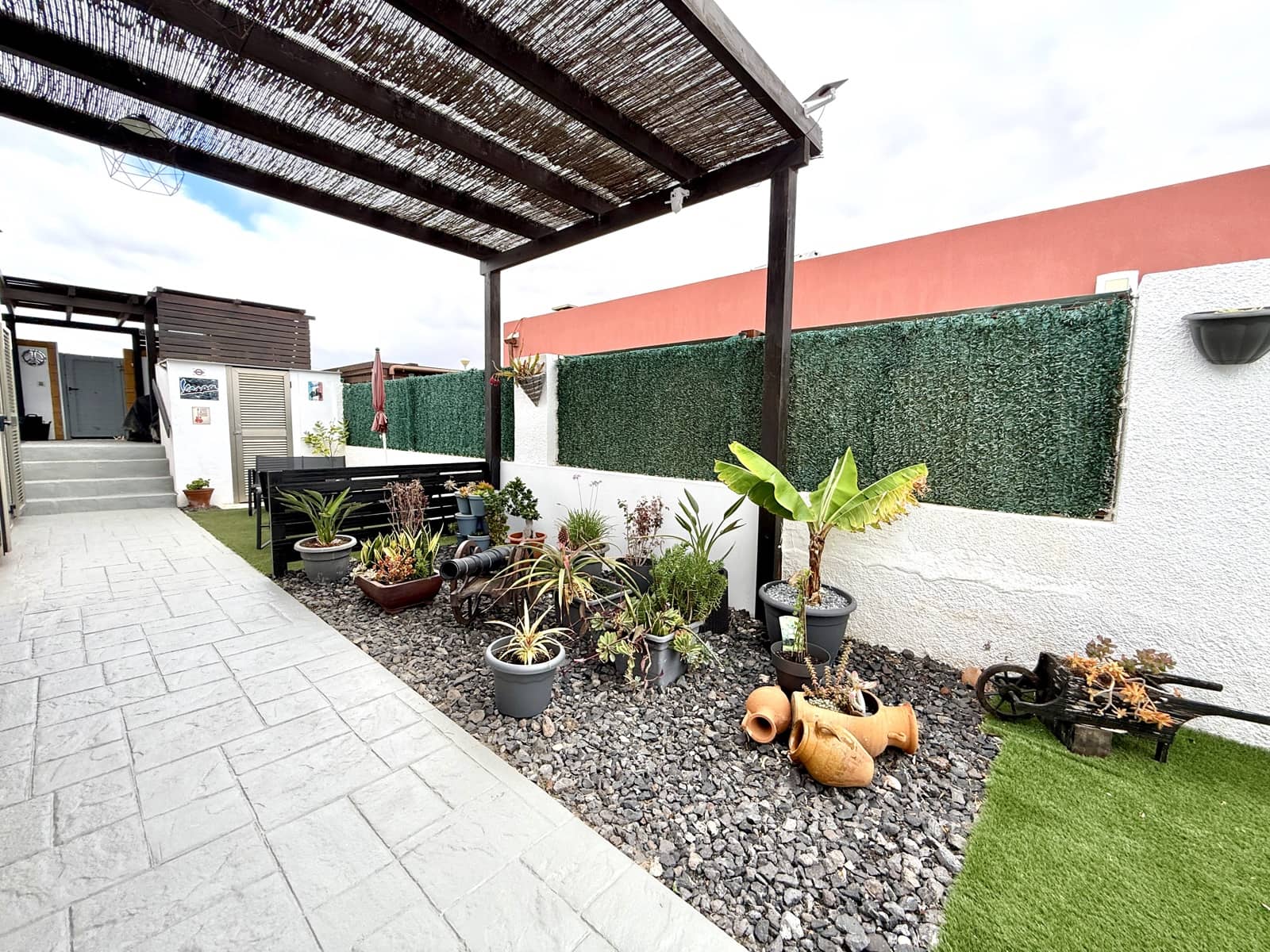 3 slaapkamer Villa te koop in Caleta de Fuste met garage - € 395.000 (Ref: 9807347)