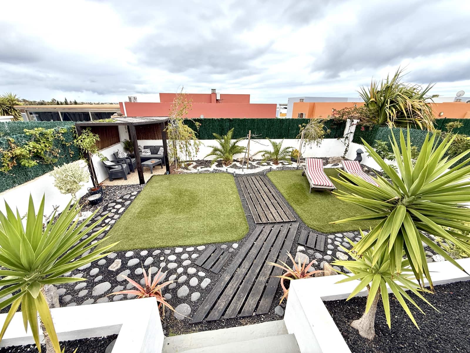 3 slaapkamer Villa te koop in Caleta de Fuste met garage - € 395.000 (Ref: 9807347)