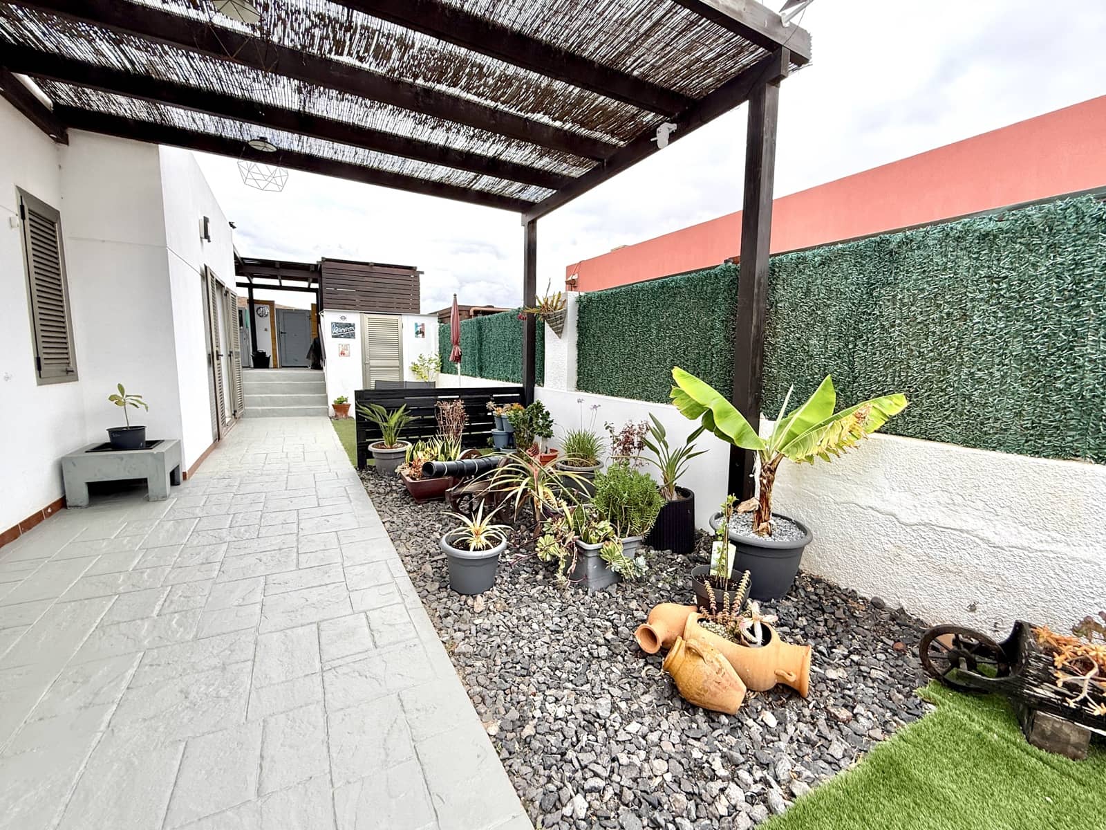 3 slaapkamer Villa te koop in Caleta de Fuste met garage - € 395.000 (Ref: 9807347)