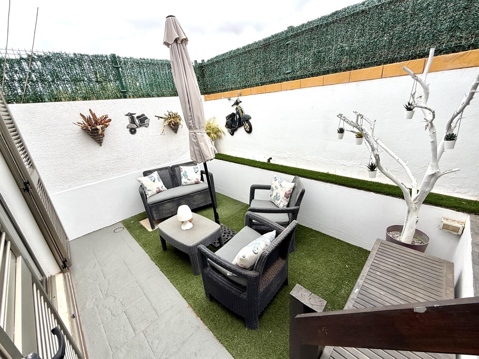 3 slaapkamer Villa te koop in Caleta de Fuste met garage - € 395.000 (Ref: 9807347)