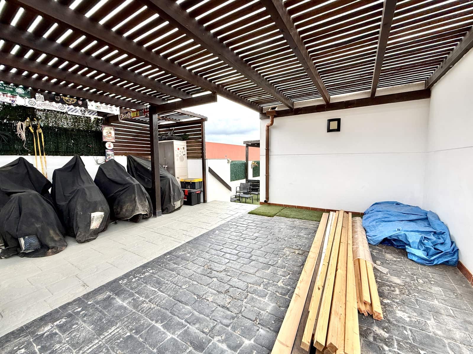 3 slaapkamer Villa te koop in Caleta de Fuste met garage - € 395.000 (Ref: 9807347)