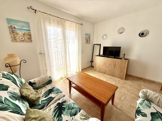 2 slaapkamer Appartement te koop in Costa de Antigua, Antigua met zwembad garage - € 158.000 (Ref: 9821633)