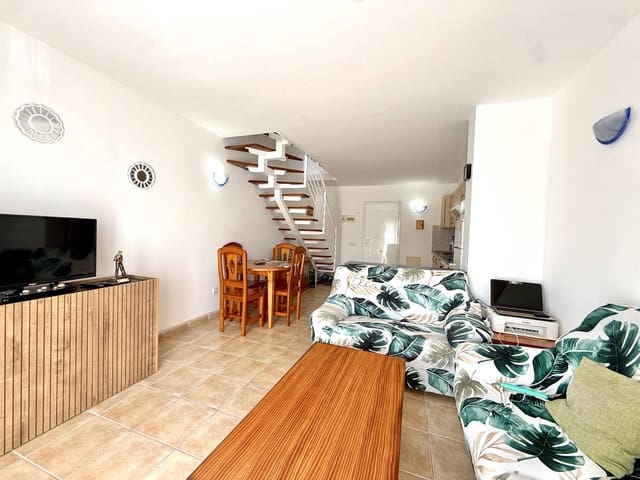 2 Zimmer Apartment zu verkaufen in Costa de Antigua, Antigua mit Pool Garage - 154.000 € (Ref: 9821633)