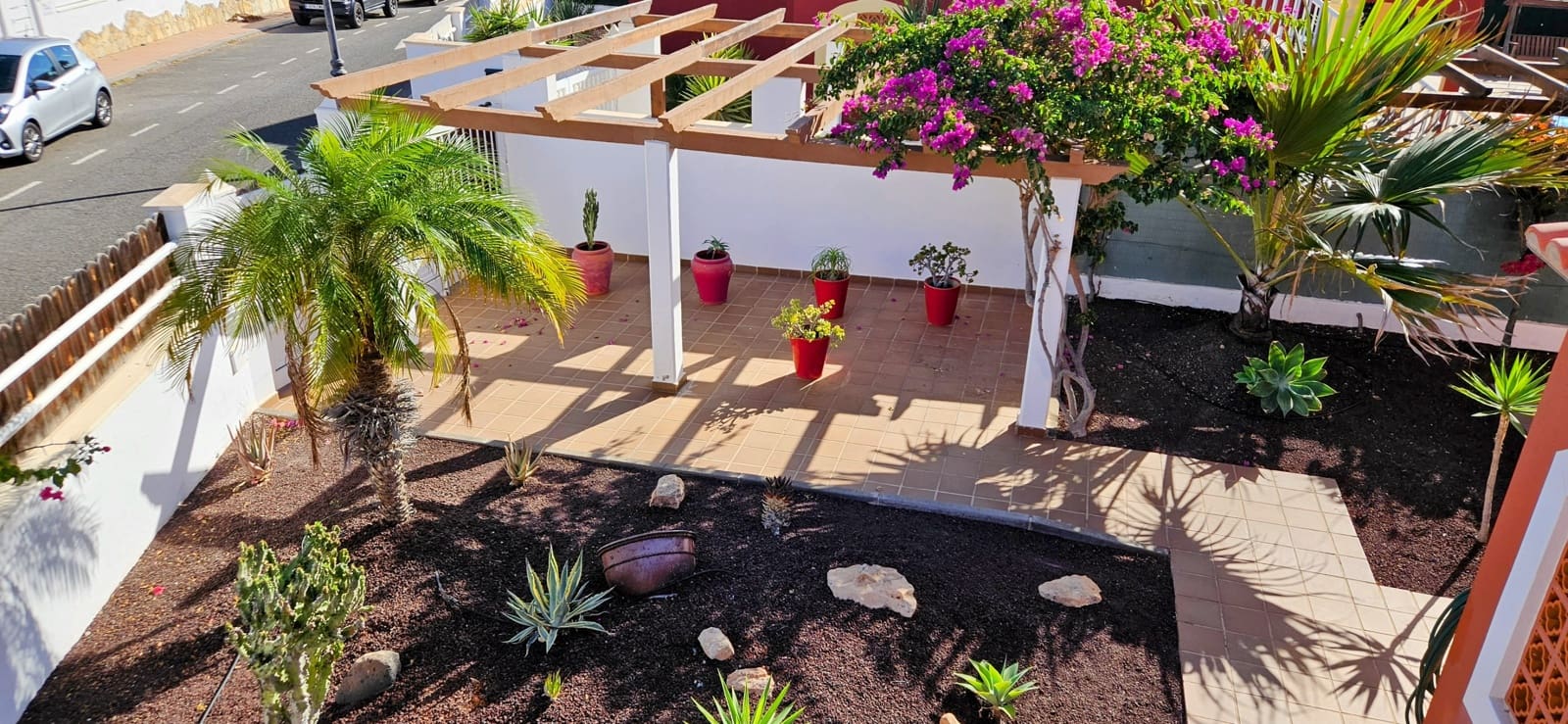 3 bedroom Villa for sale in Caleta de Fuste with pool garage - € 515,000 (Ref: 9827980)
