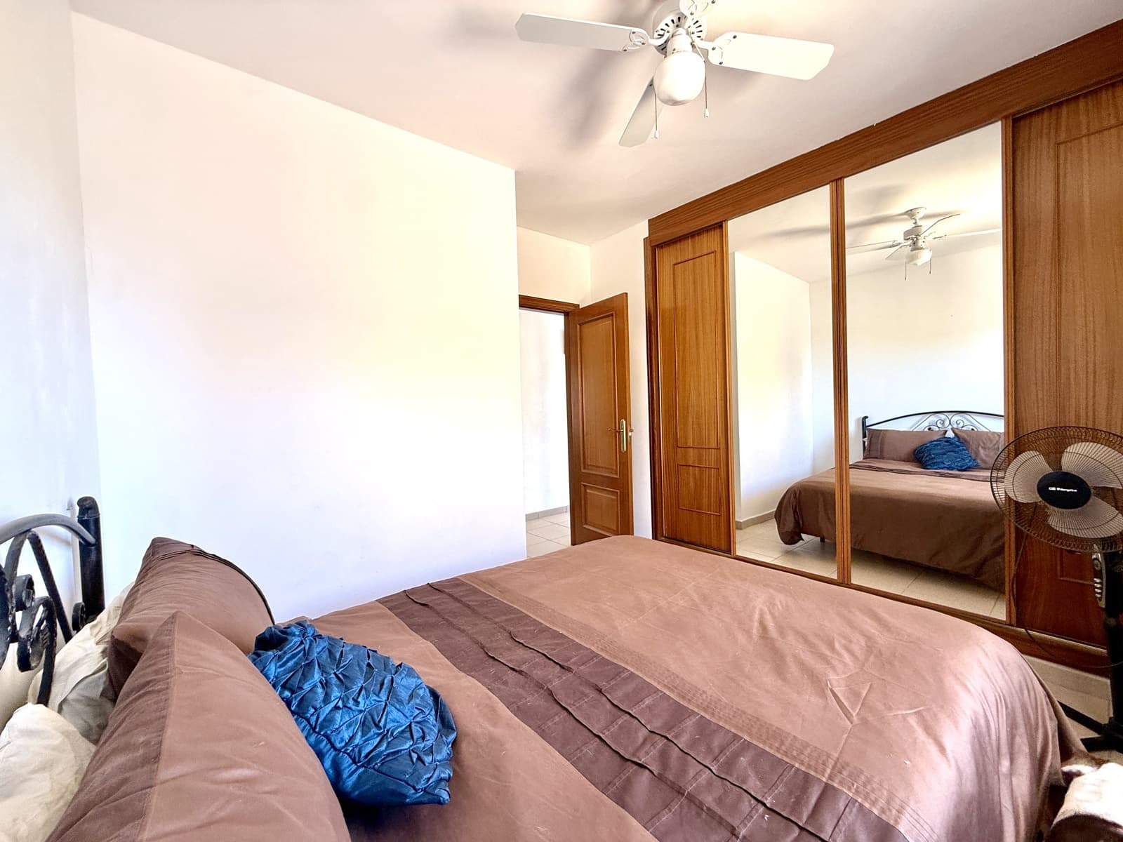 3 Zimmer Apartment zu verkaufen in Caleta de Fuste mit Pool - 275.000 € (Ref: 9877514)
