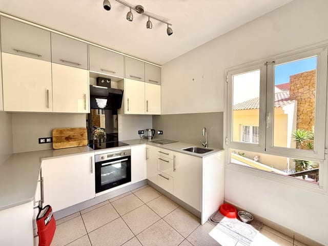 3 sypialnia Apartament na sprzedaż w Caleta de Fuste, Antigua z basenem - 275 000 € (Ref: 9877514)