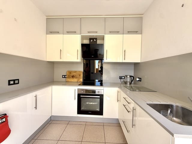 3 sypialnia Apartament na sprzedaż w Caleta de Fuste, Antigua z basenem - 275 000 € (Ref: 9877514)