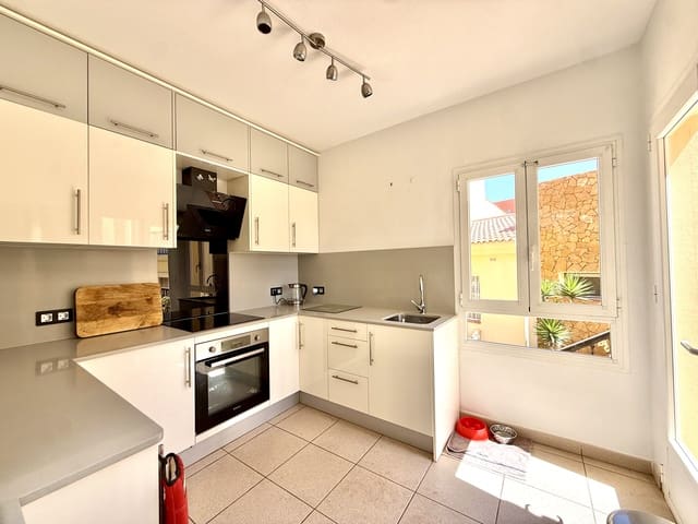 3 sypialnia Apartament na sprzedaż w Caleta de Fuste, Antigua z basenem - 275 000 € (Ref: 9877514)