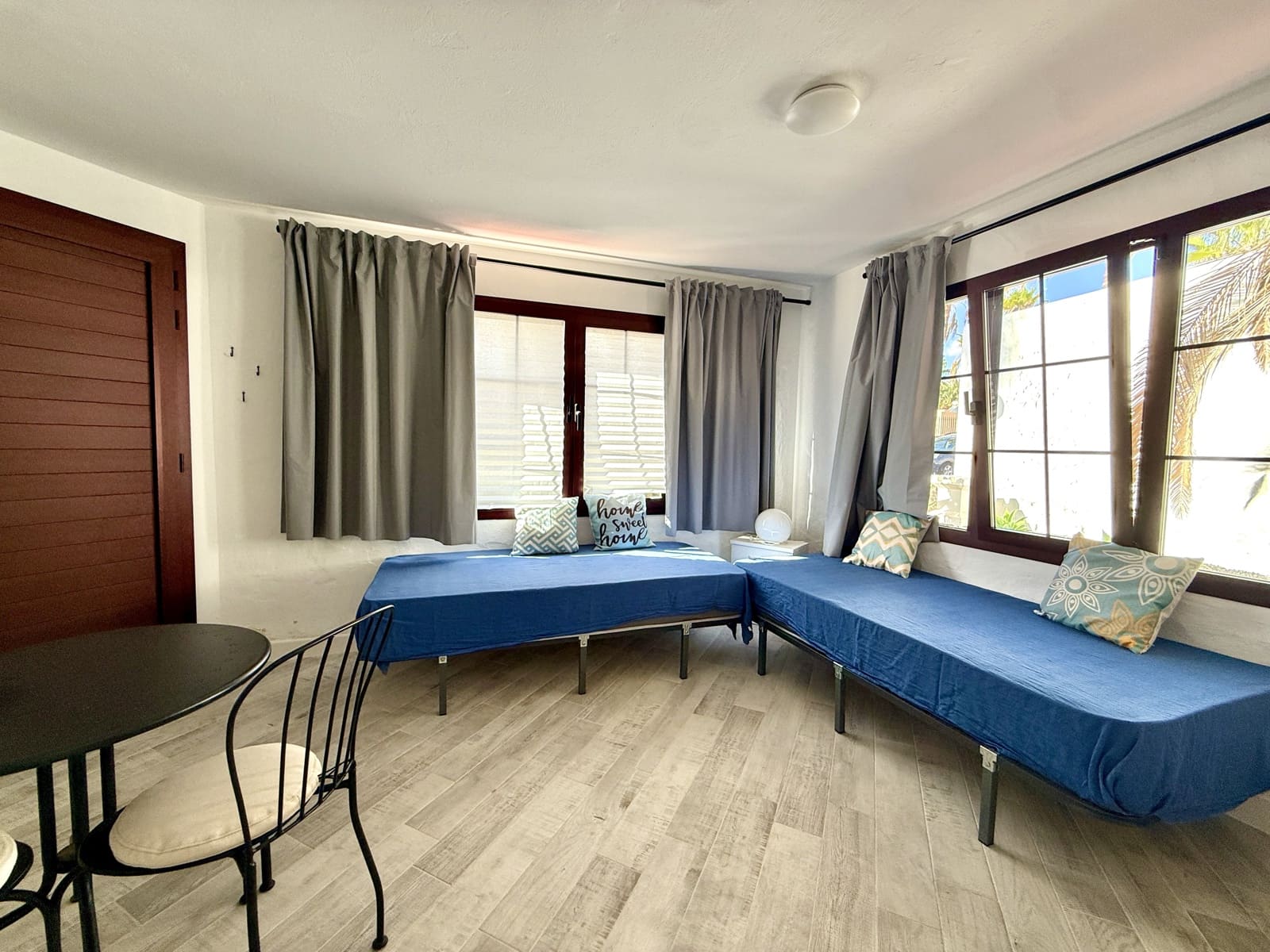 Komercyjne na sprzedaż w Caleta de Fuste z basenem - 120 000 € (Ref: 9879833)