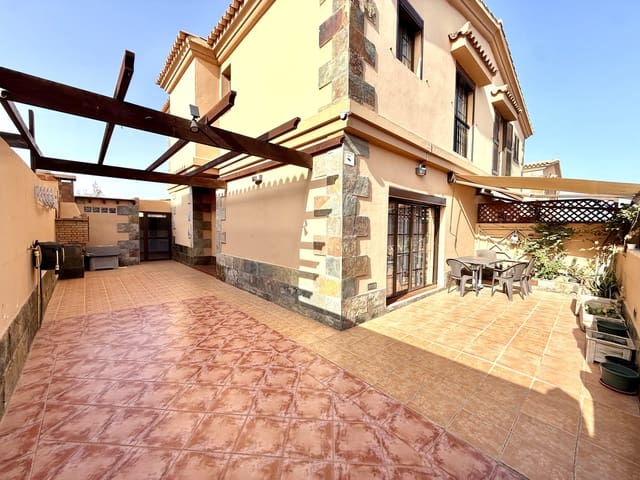 3 quarto Apartamento para venda em Puerto del Rosario - 339 000 € (Ref: 9897479)