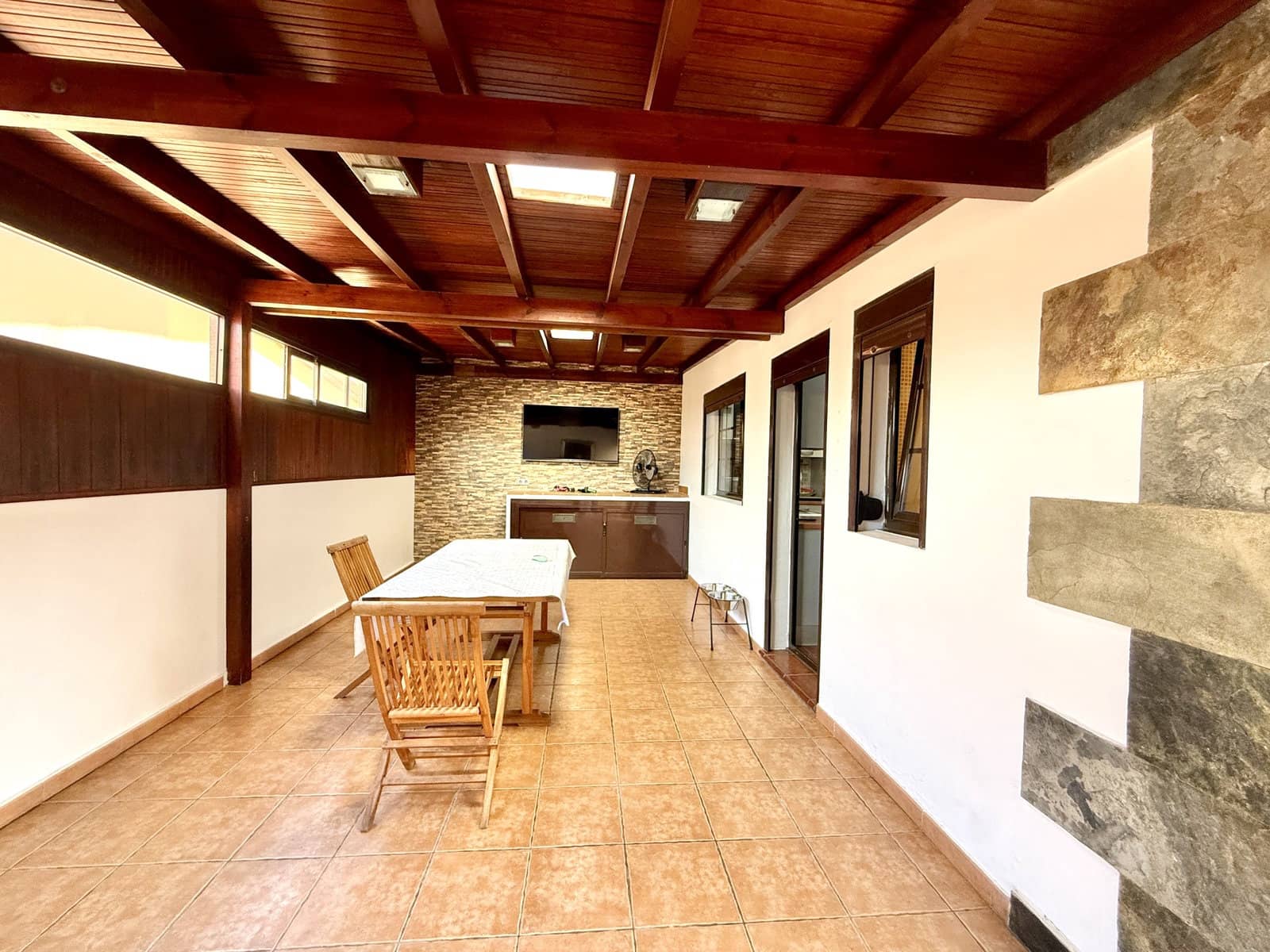 3 bedroom Apartment for sale in Puerto del Rosario - € 339,000 (Ref: 9897479)