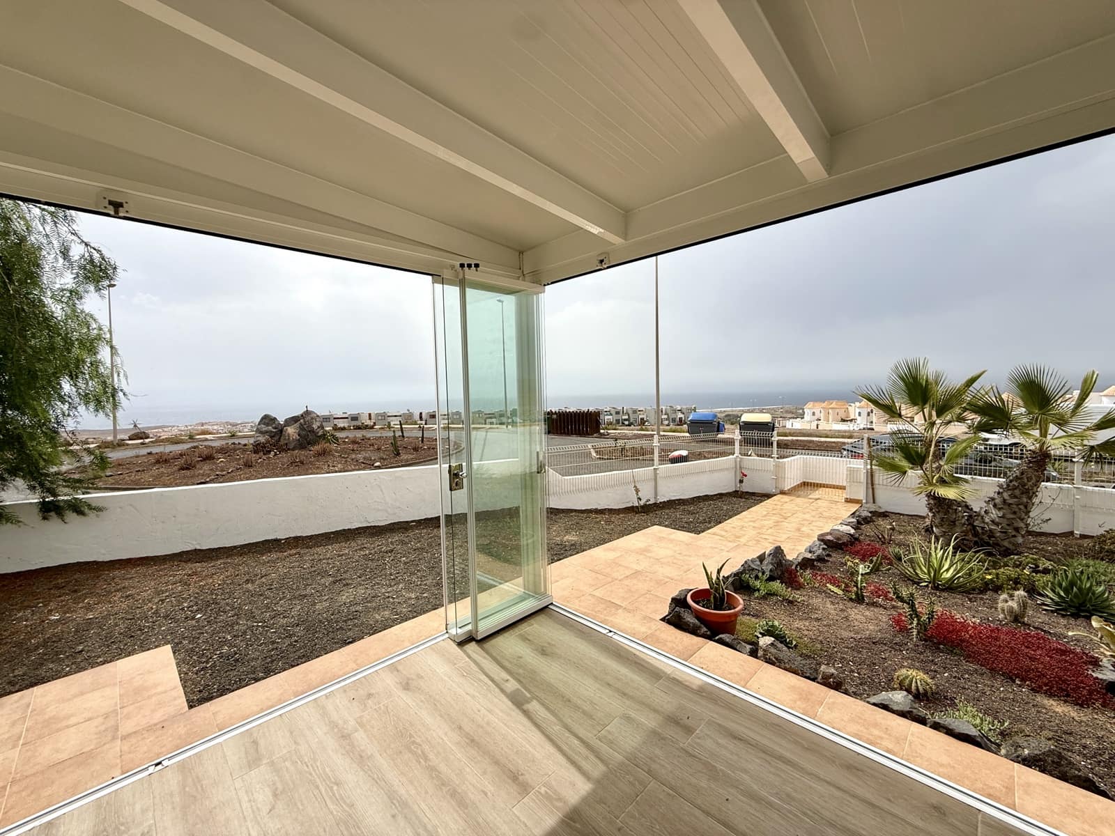 2 quarto Apartamento para venda em Caleta de Fuste com piscina garagem - 269 000 € (Ref: 9937044)